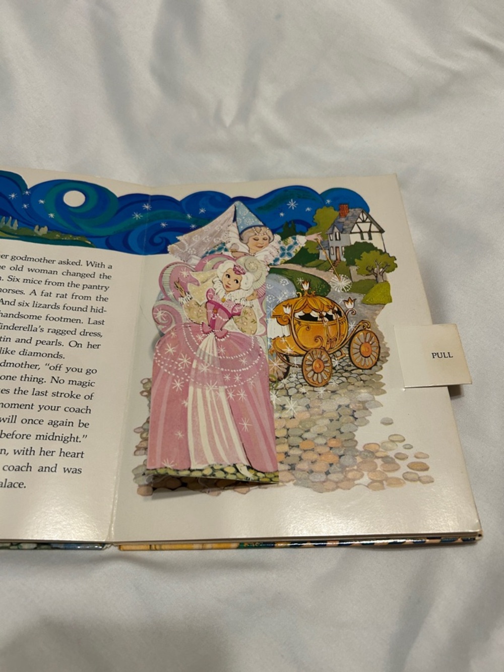 Moving🎻Sale Cinderella Hallmark pop up book Arlene Noel 1970’s - Picture 4 of 4